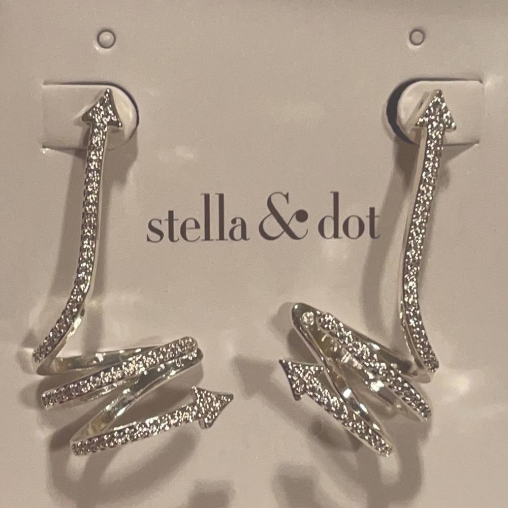 Stella & dot jewelry- silver arrow ear cuffs